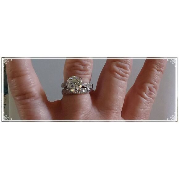 Beautiful New 1/2 Ct. Genuine Round & Baguette Diamond Band Ring Sz 10 - Picture 5 of 5
